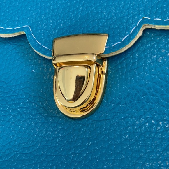 Turquoise blue Crossbody Clutch scalloped gold hardware envelope purse handbag - Picture 9 of 16